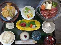 特別ランチと豚...