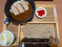 絶品もりそばと...