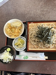 お昼12時少し...