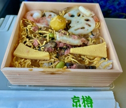 京樽のお弁当、...