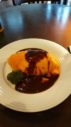 一人でカフェご...