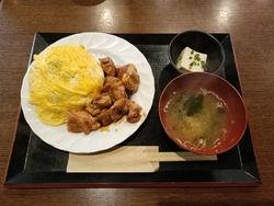 近くで打ち合わ...