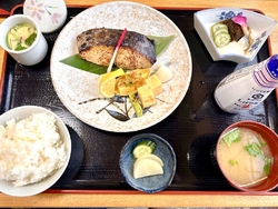 ランチで初訪問...