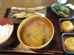 晩御飯に行きま...
