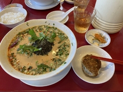 ランチに行きま...