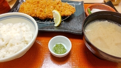 トンカツが食べ...