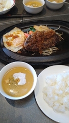 ハンバーグが食...