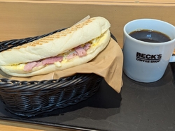 朝から用事があ...