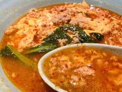 家族でラーメン...