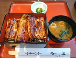 平日開店5分過...