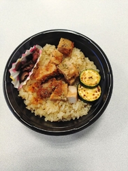 またまた、お昼...