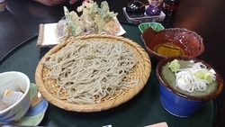 年越しそばを頂...