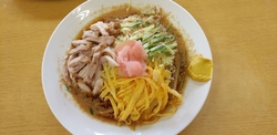 夫と冷やし中華...