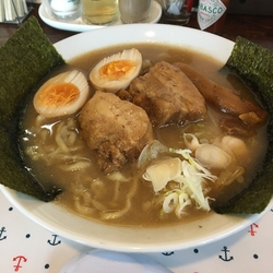 角煮ラーメンで...