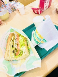 お昼のお得なセ...