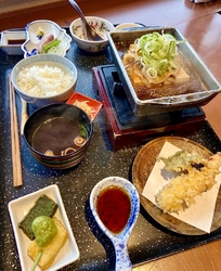 【和食　月山...