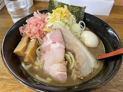 お昼に村岡屋本...