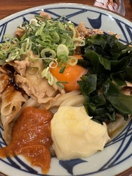 仕事で疲れて夕...