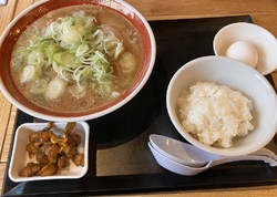 つばき亭さんに...