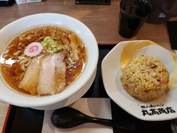 丸高屋さんは、...
