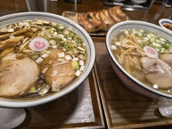お昼を井岡屋さ...