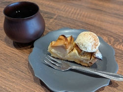 店内に入るとコ...