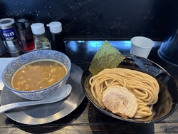 お昼に豚のオオ...