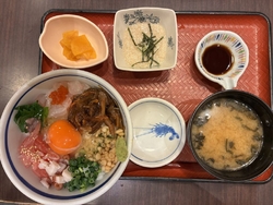 平日のランチで...