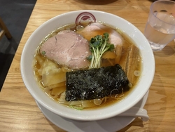 清潔感のある店...
