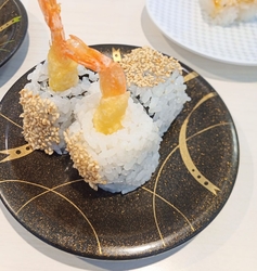 お寿司を食べに...
