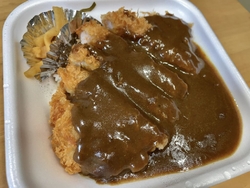 人気の「カツ丼...