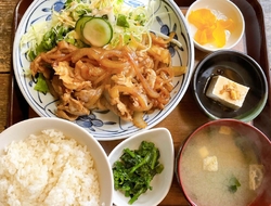 お昼に初訪問。...