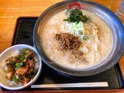 うま肉味噌ラー...