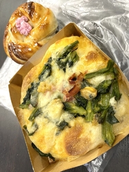 今日の昼ご飯の...