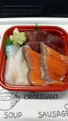 【ミニ丼】です...