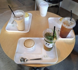 暑い中、佐野市...