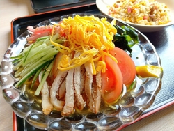 お腹をすかせて...