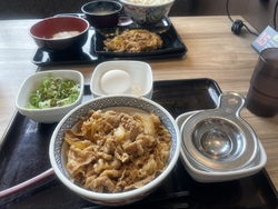 朝ごはんで10...