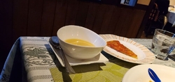 ランチにはじめ...