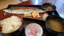 黒チャーハンや...