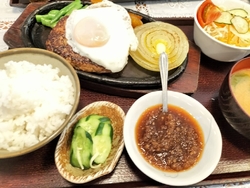 両親　弟...