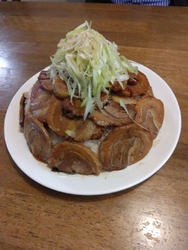 オモウマイ店に...