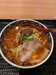 辛いらーめんが...