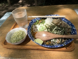 土曜日の午前1...