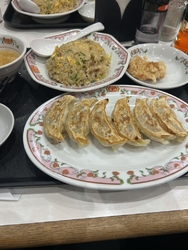店舗によって少...