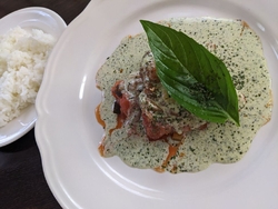 予約してランチ...