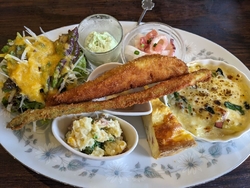 オーバルランチ...