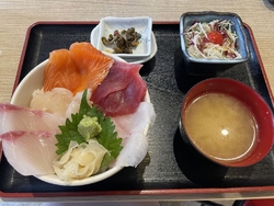 ランチタイムに...