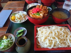 カツ丼が食べた...