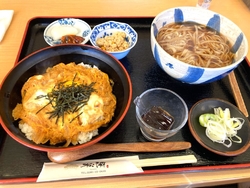 今日もお昼時間...
